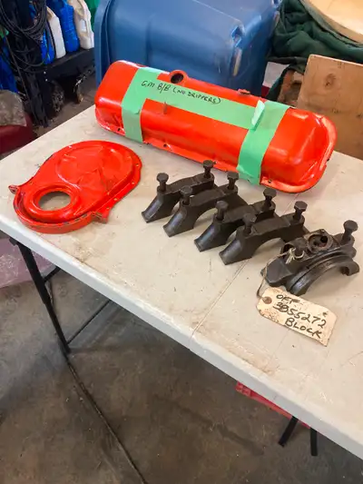 SBC/BBC engine parts available, mostly new and /low run in parts. .Cylinder heads. Timing chains/cov...