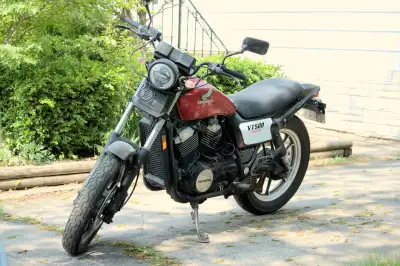 This is a rare opportunity for the vintage Honda enthusiast to own the flat track-inspired VT500 Asc...