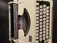vintage Brother Charger 11 Machine à écrire
