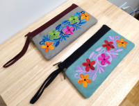 NEW – Handmade Kashmiri Embroidery 3 Zippers Clutch/Purse/Wallet