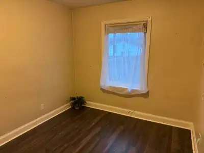 Hi there, I’m renting out a single room in a quiet neighourhood house in South Etobicoke. The house...