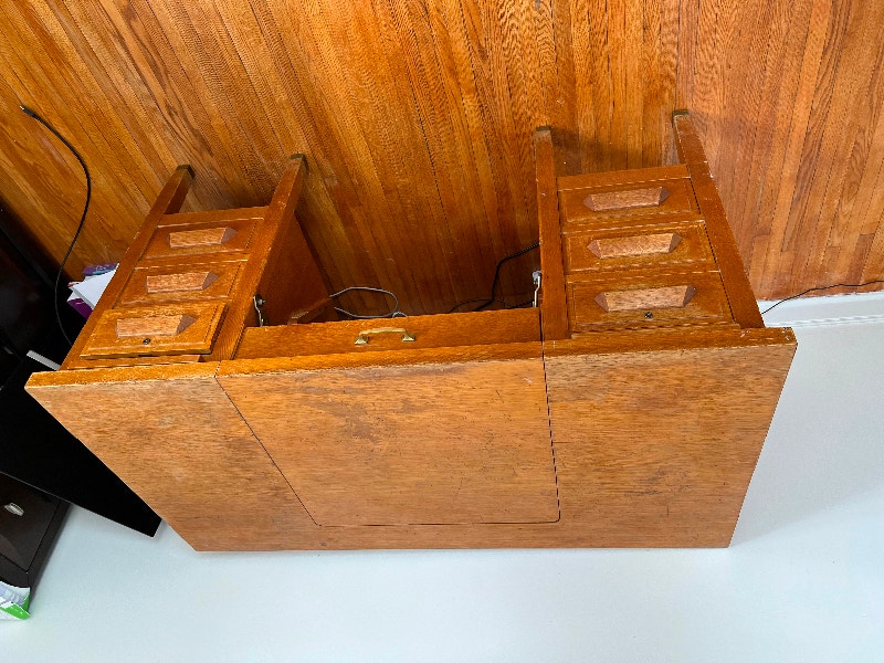 Solid Oak Desk Desks Saskatoon Kijiji