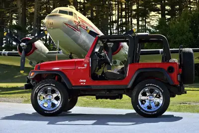 2006 Jeep Tj, 6 spd manual, mint, all original build sheet and purchase docs ordered Oct 2005, frame...