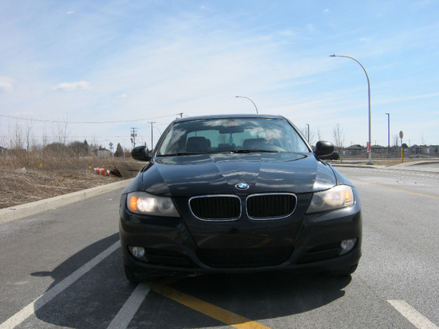 BMW 323I 2011 dans Autos et camions  à Laval/Rive Nord - Image 2