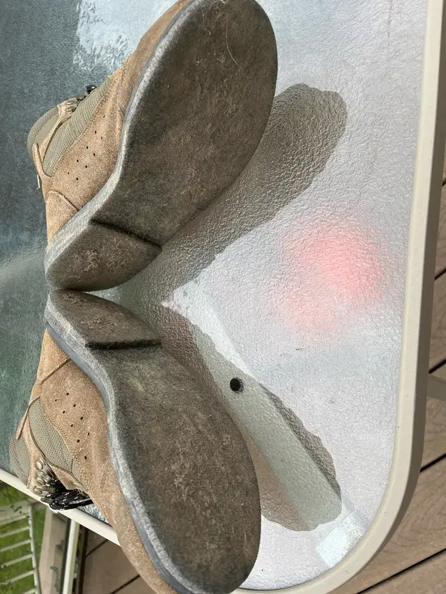 Men’s Hard Toe Wader  Boots Size 11 REDUCED 25% in Fishing, Camping & Outdoors in Calgary - Image 3