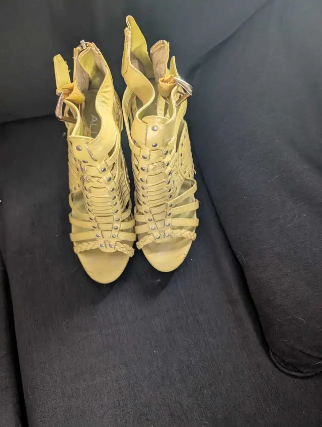 yellow Aldo heels64396367873281120