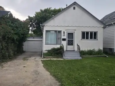 Single family home for rent (2b 2b)