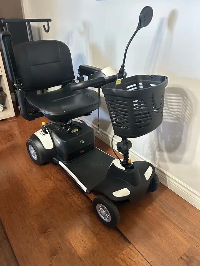 mobility scooter 597784632304619523