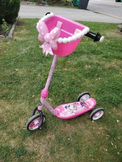 Minnie Mouse Scooter, View more