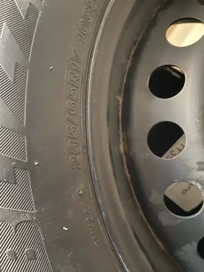 265/35 /17 Bridgestone blizzak winter tires. Used 3 seasons on steel rims Bolt pattern 5 x 114.3 Cam...