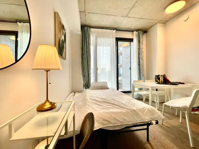 Fully furnished  new studio near UQAM Available fr. April 1st