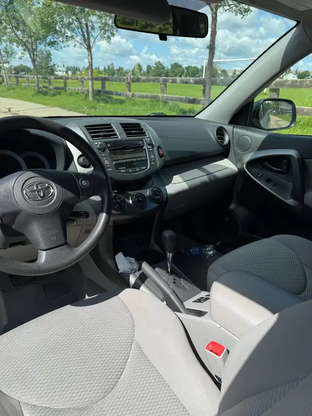2011 toyta rav4552945033549588487