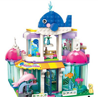 Blue Whale Aquarium- 100% compatible with Lego