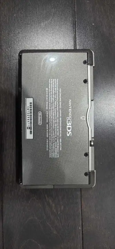 3DS very good condition comes with charger, View more