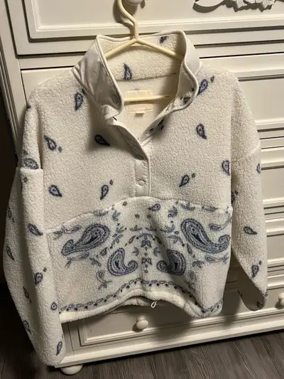 American Eagle Sherpa Pullover, View more