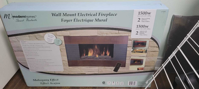 Wall mount electrical fireplace in Fireplace & Firewood in Mississauga / Peel Region