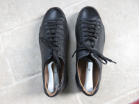Giorgio Armani Men's Leather Sneakers Size 12M