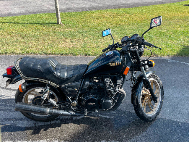 Motorcycle XJ650 in Street, Cruisers & Choppers in Kawartha Lakes - Image 2