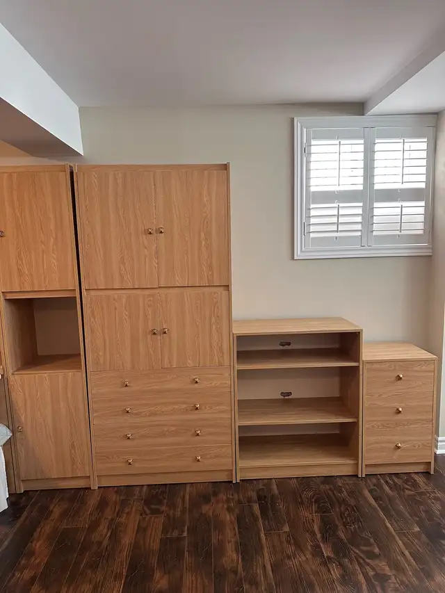 twin bedroom set in Multi-item in Oakville / Halton Region - Image 2