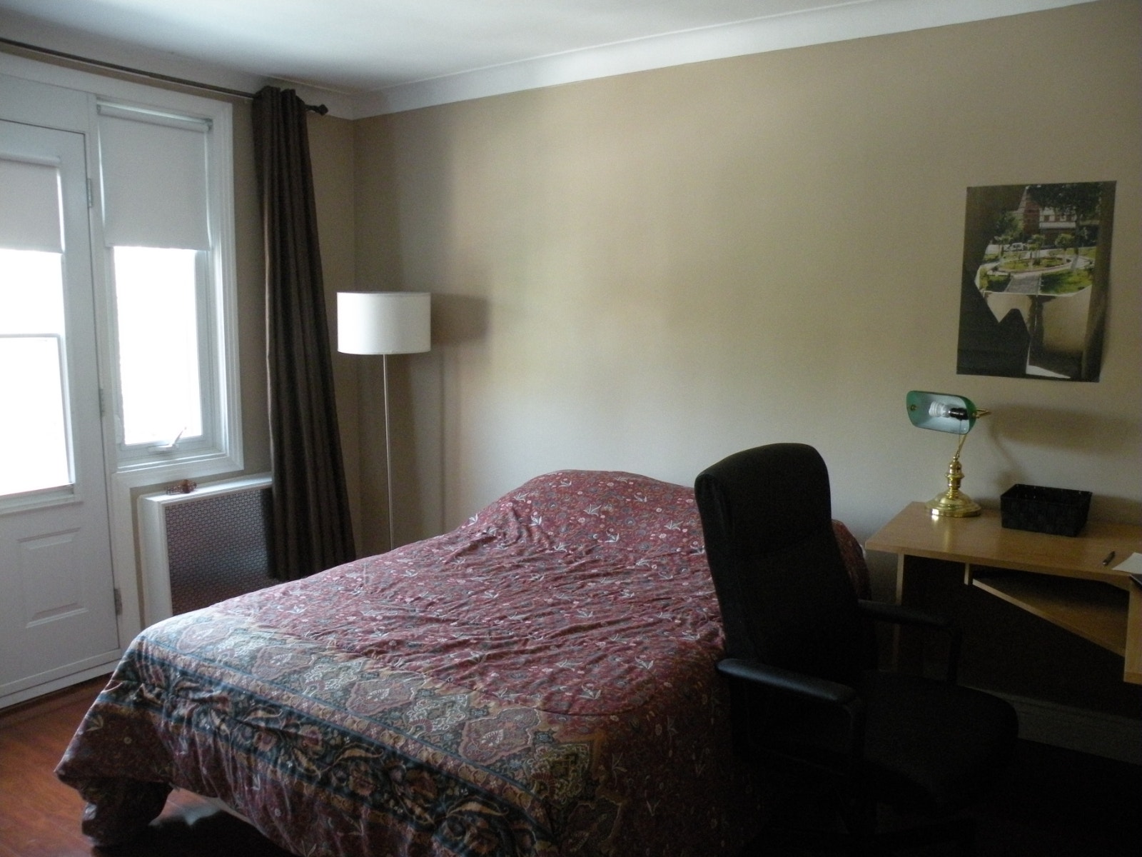 Côte-des-Neiges-1 chambre pour étudiante/1 Room for fem student — photo 3