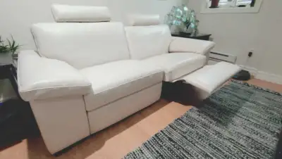 natuzzi living set of single and double recliners, View more