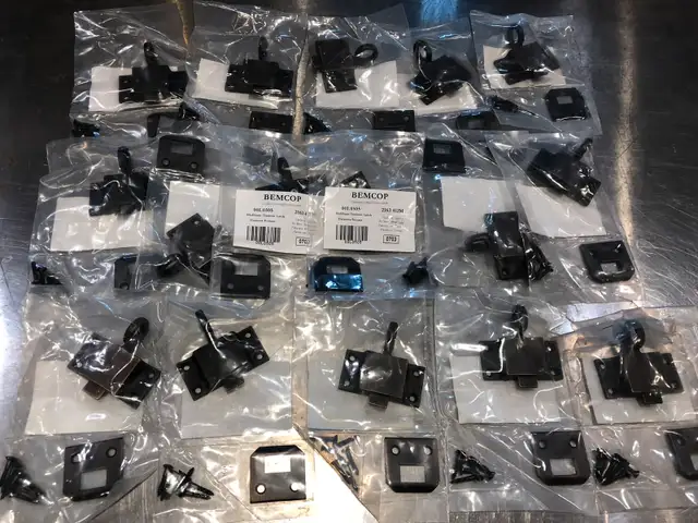 Transom Latch, Cabinet Window Sash Hardware, NEW - 16 sets avail in Hardware, Nails & Screws in Edmonton - Image 4