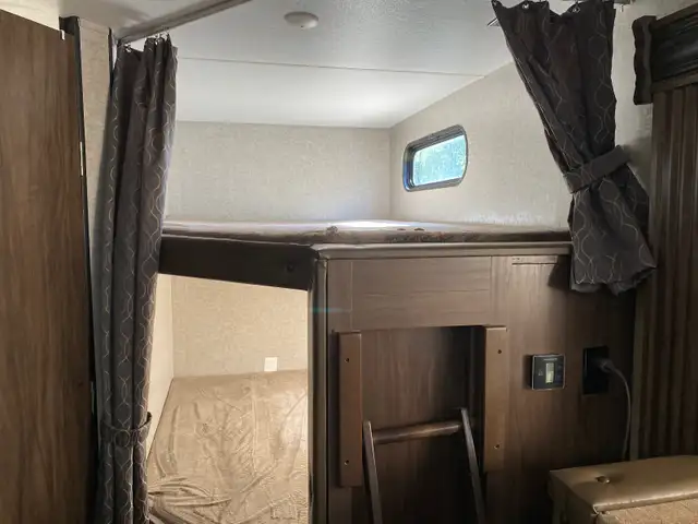 Trailer 2018 Grey Wolf in Travel Trailers & Campers in Regina - Image 5