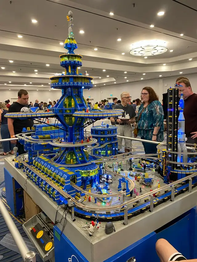 Bricks in the Six64141880321282120