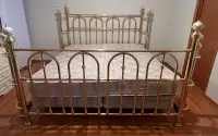 King size brass bed frame 