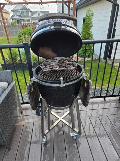 louisiana Egg bbq, View more