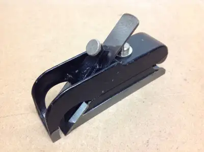 Stanley #75 bullnose rabbet plane, Sharp cutter and a smooth flat sole. 4 inches long. Very good con...