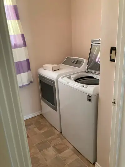 Beautiful large room for rent. Private kitchen, bathroom, living room, laundry room,and private entr...
