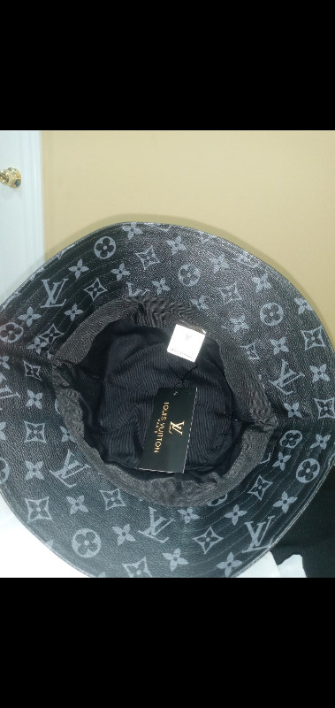Louis Vuitton bucket hat new nwt in Men's in City of Toronto - Image 4