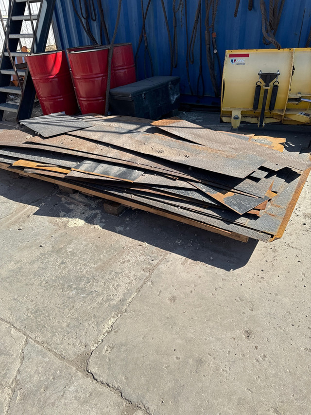 Checker Plate Steel 3mm thick 4000 lbs in Other Business & Industrial in Regina