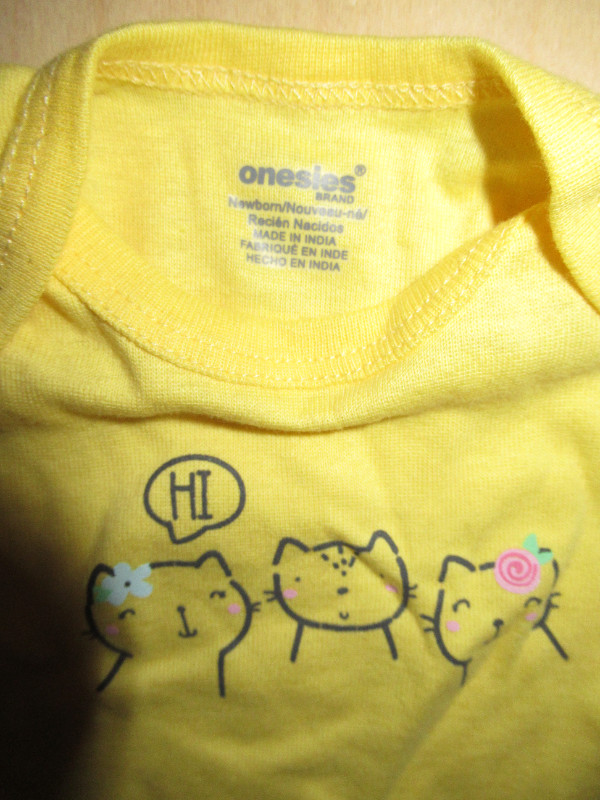 newborn baby bodysuit dans Vêtements - Prématurés  à Ville de Montréal - Image 3