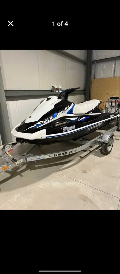 2019 Yamaha VX Cruiser – 40 Hours – Trailer Included Selling my 2019 Yamaha WaveRunner VX Cruiser wi...