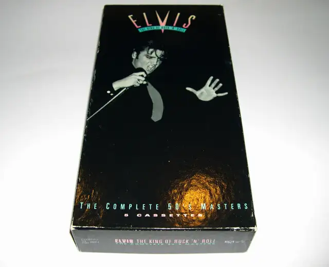 Elvis Presley - The complete 50's Masters - Coffret 5 cassettes in CDs, DVDs & Blu-ray in City of Montréal - Image 3