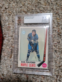 Graded 1969-70 Bob Pulford hockey card 