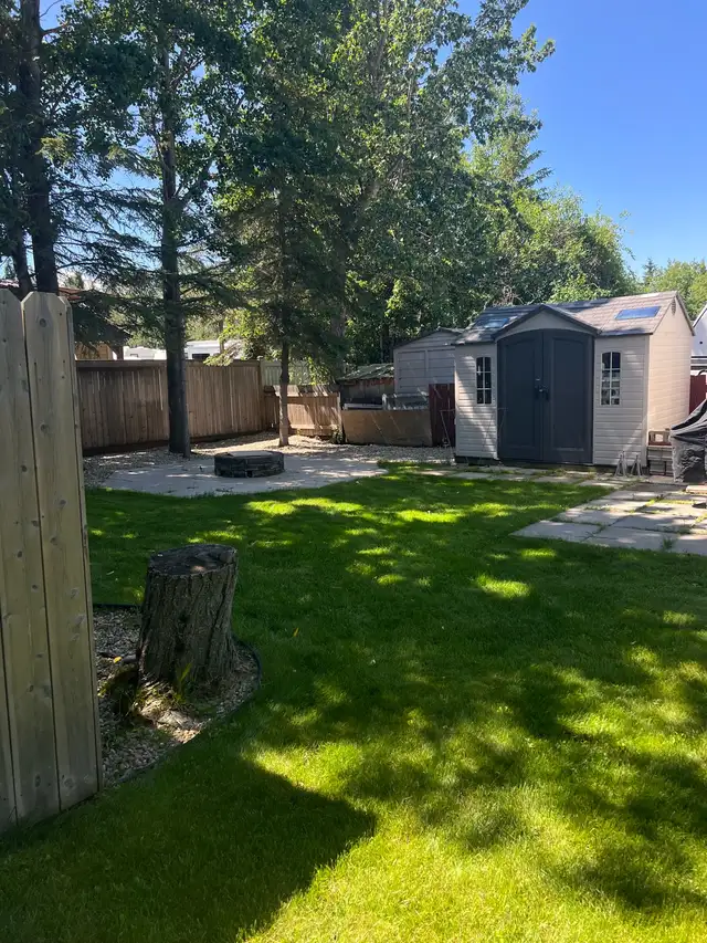 Pigeon Lake BBTA. lots for sale