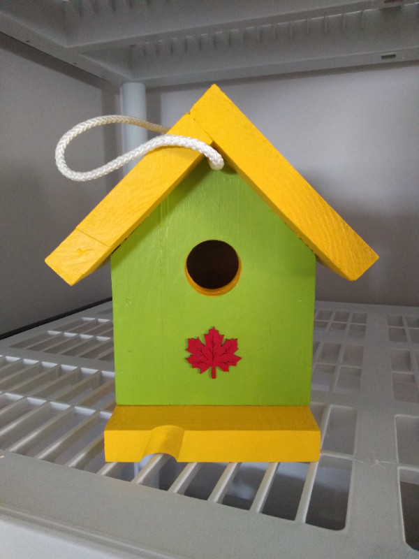 Bird Homes with décor included dans Décoration extérieure  à Ouest de l’Île - Image 2