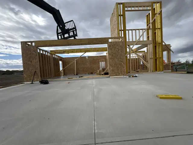 framing contractor for hire64634279291905121