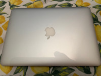 MacBook Air 2017 i5 128gb