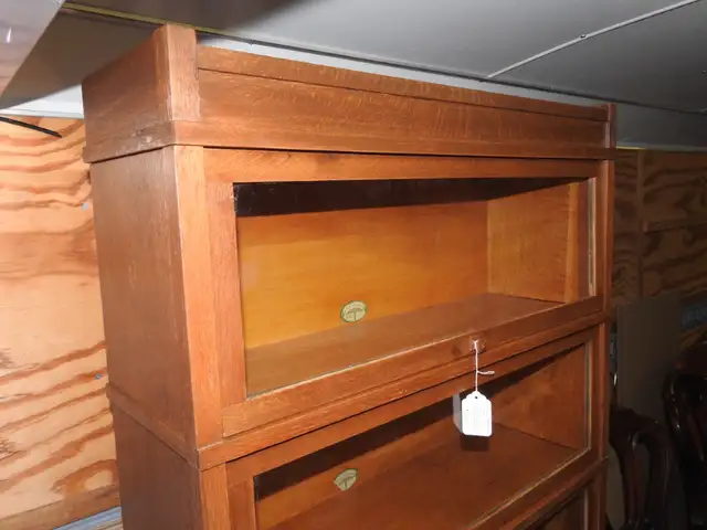 antique mission style barrister bookcase 4 large levels / drawer in Bookcases & Shelving Units in Hamilton - Image 3