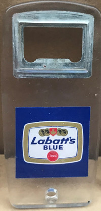 Plastic bottle opener - Labatt's Blue