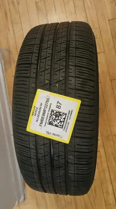 Used - like new Dunlop Enasave 205/55r16 01 A/S All season + 4 REM + 4 Wheel Cover