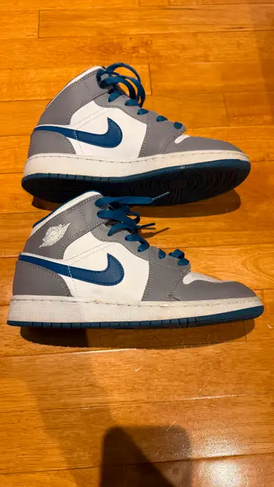 Nike Air Jordan 1, View more