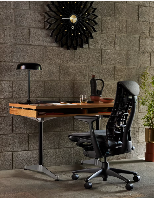 Herman Miller Embody in Chairs & Recliners in Markham / York Region - Image 3