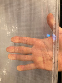 Panneaux de plexiglass transparents usagés