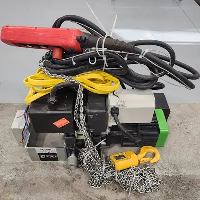 Chain Hoists / 1000 kg Palans à chaîne STAHL Type ST0502-8/2 2/1, View more