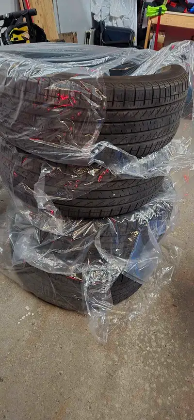4x Yokohama Avids GTs. Used, still have a summer or two life left. Came off a Rav4, no holes or patc...